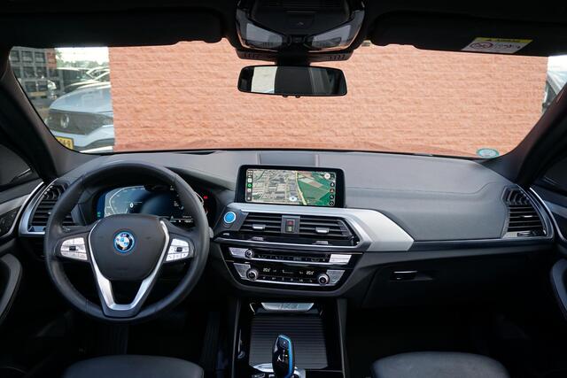 BMW X3 iX3 High Executive 80 kWh + PANO / TREKHAAK / 360 CAMERA / HEAD-UP / PREMIUM AUDIO
