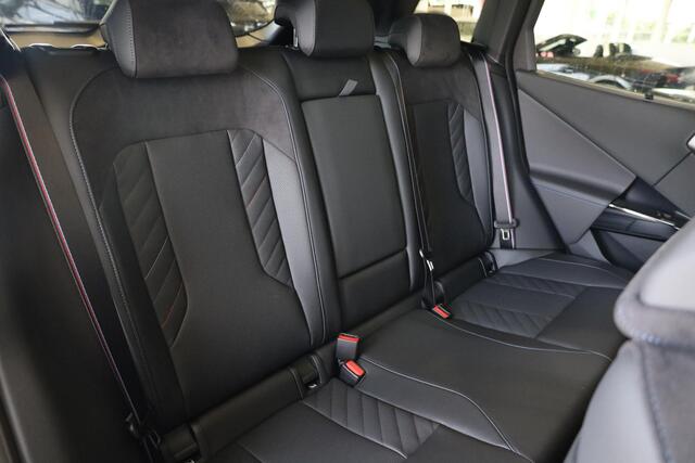 BMW X3 30e xDrive | M Sport Pro | Panoramadak | Driving Assistant Professional | Haman/Kardon | Trekhaak