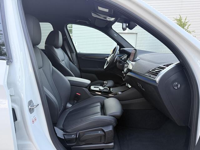BMW X3 xDrive30e M-Sport Trekhaak Sfeerverlichting