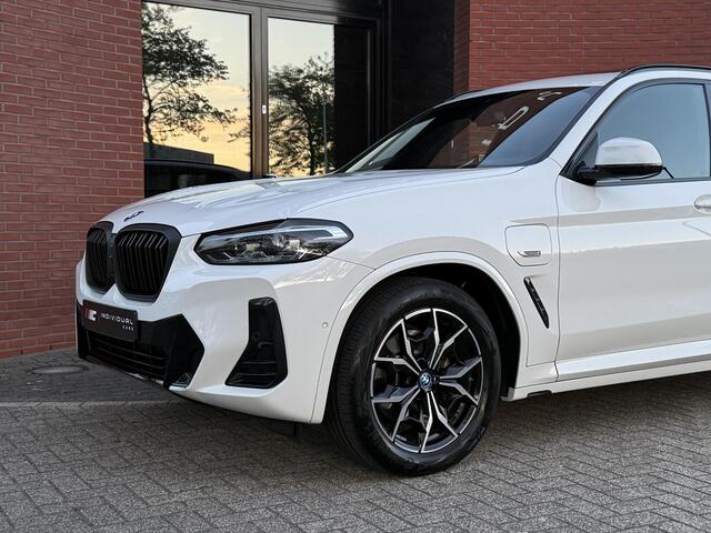 BMW X3 xDrive30e M-Sport Pano HuD Trekhaak Camera Leder