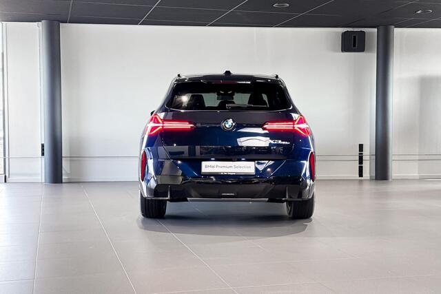 BMW X3 30e xDrive | M Sport | Glazen Panoramadak | Harman Kardon | Stoelverwarming | Trekhaak | Huisselectie