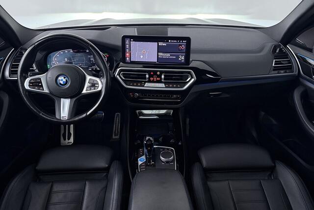 BMW X3 iX3 High Executive 80 kWh SOH 95% (PANORAMADAK, TREKHAAK, H&K AUDIO, CRUISE ADAPTIEF, CAMERA,