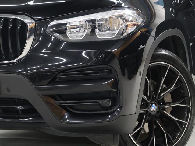 BMW X3 xDrive30e High Executive [SCHUIFKANTELDAK, APPLE CARPLAY, ANDROID, STOELVERWARMING, VOL LEDER, ELEKTRISCHE ACHTERKLEP, PDC V+A, CRUISE CONTROL, GROOT NAVIGATIE, 3-ZONE CLIMATE, DIGITAL DASH, NIEUWSTAAT]