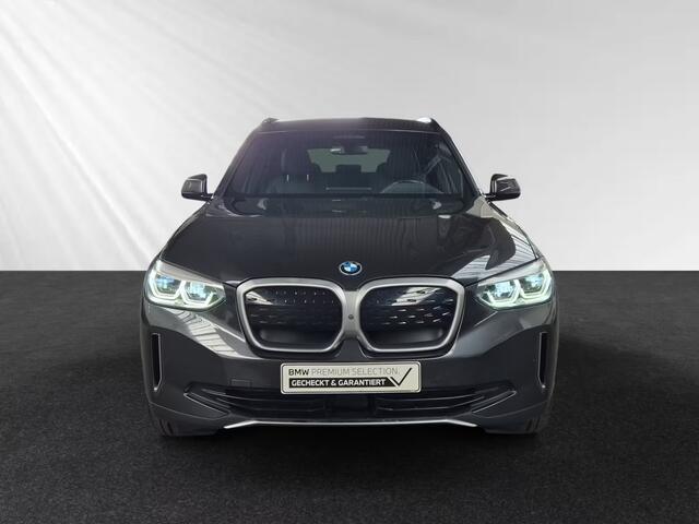 BMW X3 iX3 80 kWh (210kW/286pk) ** LED, LEDER, PANO, TREKH, H&K SOUND, 20-inch LMV ** 1e EIG - Slechts 36.600km. ** ** INFORMEER OOK NAAR ONZE AANTREKKELIJKE FINANCIAL-LEASE TARIEVEN **