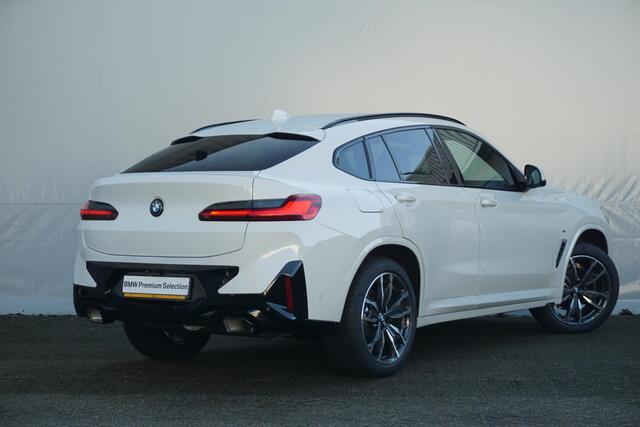 BMW X4 xDrive20i High Executive M Sport / Trekhaak / Head-Up / Comfort Acces