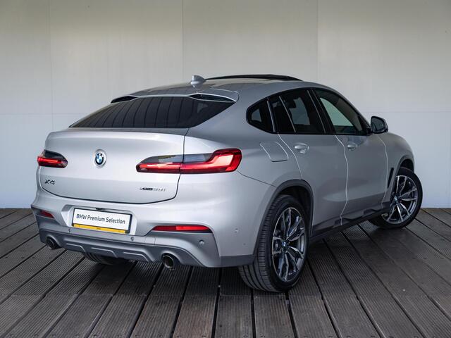 BMW X4 xDrive20i | High Executive | M Sportpakket | Parking Pack | 20'' | Comfort Access | Panoramadak | Stoelverwarming | Head-Up Display | Harman Kardon