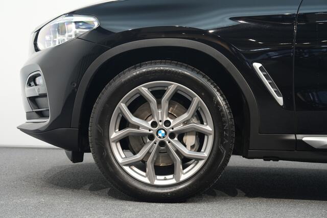 BMW X4 xDrive30i ? TREKHAAK ? NAVI ? CAMERA ? CARPLAY ? ANDROID AUTO ? M-SPORT ? SPORTSTOELEN