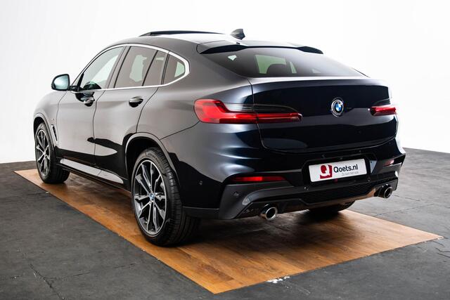 BMW X4 xDrive20i M Sport - Trekhaak - Panoramadak - Head up - Harman Kardon - Driving/parking Assistant Plus - Elektrisch verwarmde voorstoelen - Comfort Access - Sportstoelen - Active Protection -