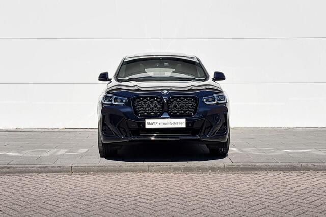 BMW X4 xDrive20i M-Sport | Trekhaak | Panoramadak | Harman/Kardon |