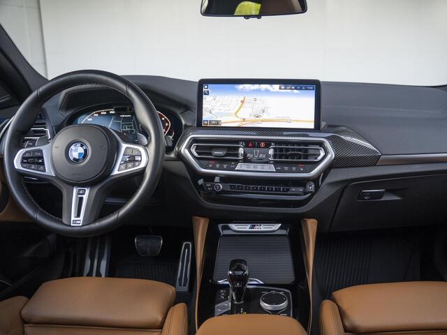 BMW X4 M40i | High Executive | M Sport Plus Pack | Macaoblauw | Stuurwielrand verwarmd | Comfort Access | Panoramadak | Head-Up Display | Harman Kardon | 21''