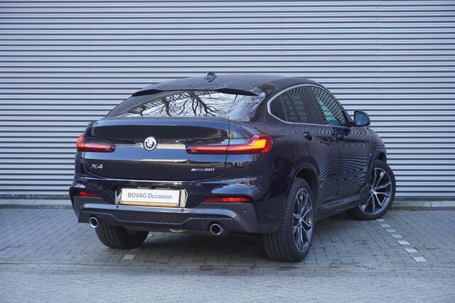 BMW X4 xDrive30i High Executive | 20 inch LM M Dubbelspaak | Trekhaak met elektrisch wegklapbare kogel | HiFi System | BMW Head-Up Display | Achteruitrijcamera