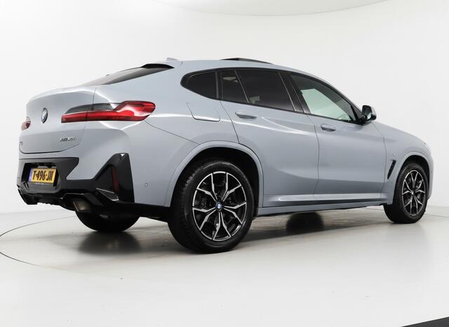 BMW X4 xDrive 20i M-Sport Business Edition Plus, Orig.NL / 1e Eig. | Pano | Leer | 3D Cam. | Head-Up | Laser LED - RIJKLAAR + BOVAG GARANTIE