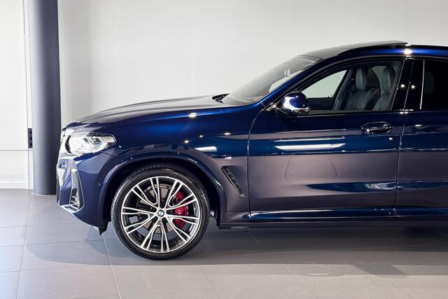 BMW X4 xDrive20i High Executive | M Sport | Panorama-/schuifdak | Elektrische stoelen | Harman Kardon | Headup display