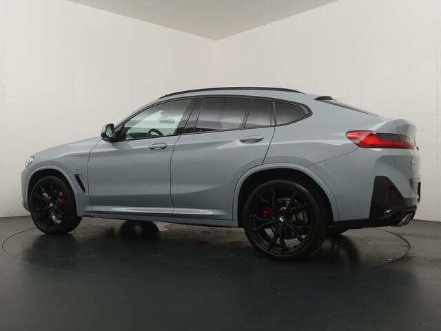 BMW X4 xDrive30i High Executive Navigatie - 360 Camera - HUD Display - Laser light - Elektrisch wegklapbare trekhaak - Stoel & Stuurverwarming - Virena zekerheidspakket: ¤ 895,-