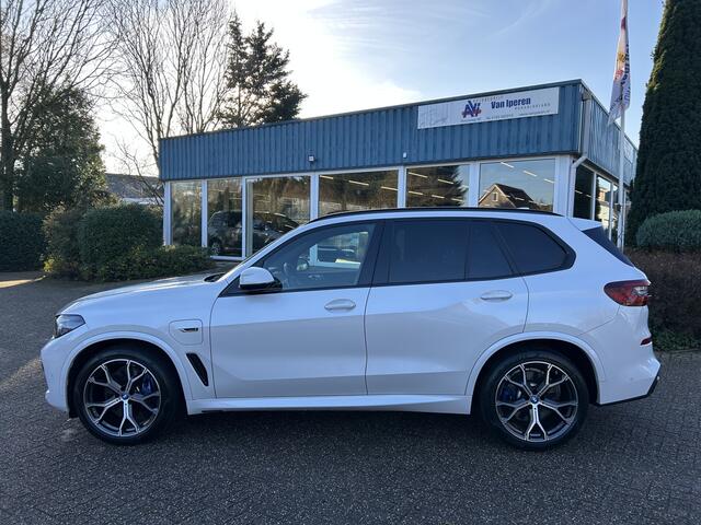 BMW X5 X Drive45e High Executive M Sport,Wit metalic! Pano,Trekhaak,Laser light
