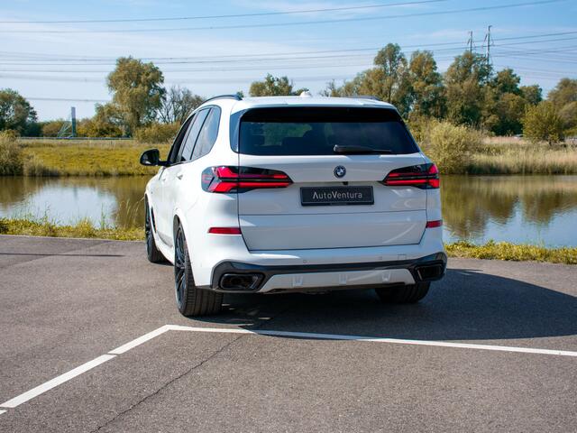 BMW X5 xDrive50e | M-sport Pro | Trekhaak | Hifi Sound | Stoelverwarming | Adapt. LED |