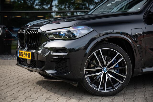 BMW X5 xDrive45e High Executive , Pano dak, HUD, 360°camera, Keyless entry,