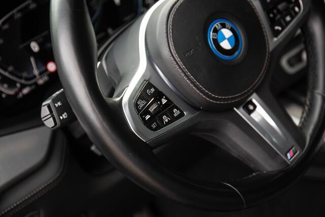 BMW X5 xDrive45e High Executive , Pano dak, HUD, 360°camera, Keyless entry,