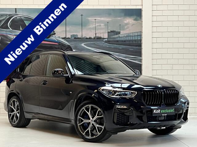 BMW X5 xDrive45e M-Sport 394 PK Automaat / Luchtvering / Head-Up / Harman-Kardon / Panoramadak / Navigatie / Laser Led Light / Camera / Trekhaak / M Carbon Black / Park Assist / 1e Eigenaar!