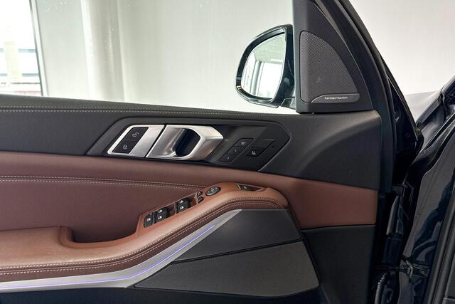 BMW X5 xDrive45e High Executive | M Sport | Glazen Panoramadak | Stoelverwarming | Harman Kardon |