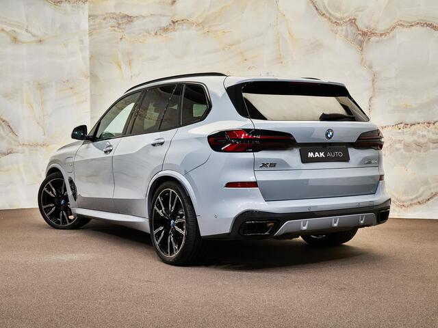 BMW X5 xDrive50e M Sport Pro, M Stoelen, H/K, pano, massage, Merino, memory, luchtv., 22", HUD, tr.haak, privacy