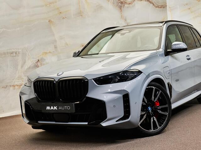 BMW X5 xDrive50e M Sport Pro, M Stoelen, H/K, pano, massage, Merino, memory, luchtv., 22", HUD, tr.haak, privacy