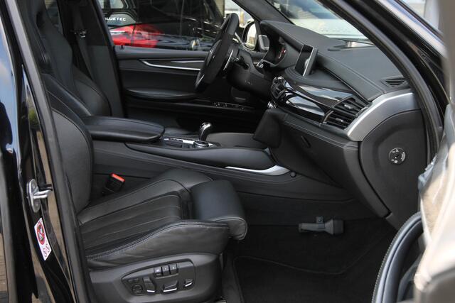 BMW X5 M I 576 PK I NL. Auto I B & O Audio I Pano.Dak