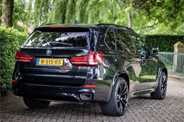 BMW X5 xDrive40e M Sport Adaptive Cruise Panorama HUD