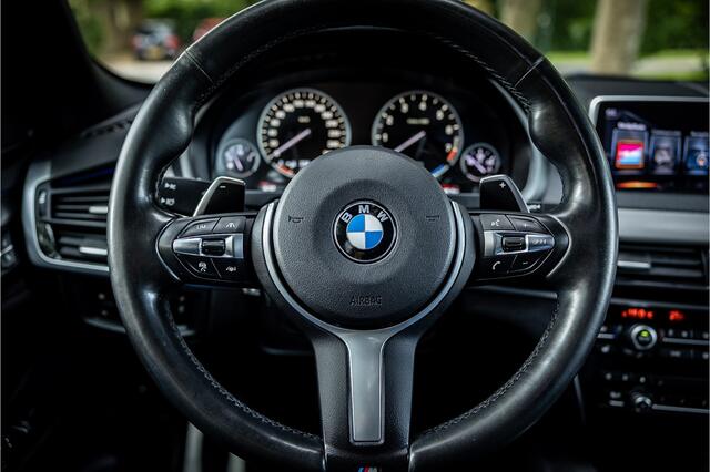 BMW X5 xDrive40e M Sport Adaptive Cruise Panorama HUD
