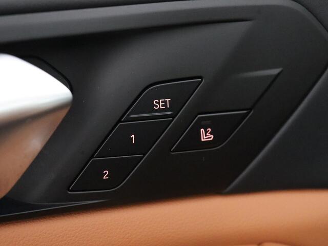 BMW X5 xDrive45e High Executive M Sport Stoelen PANO CO-Pilot Laserlicht Head-up