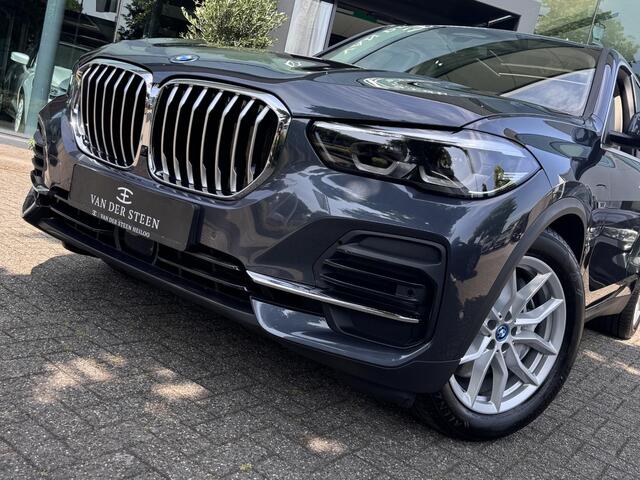 BMW X5 xDrive45e High Executive Luchtvering | Schuifdak | Head-Up