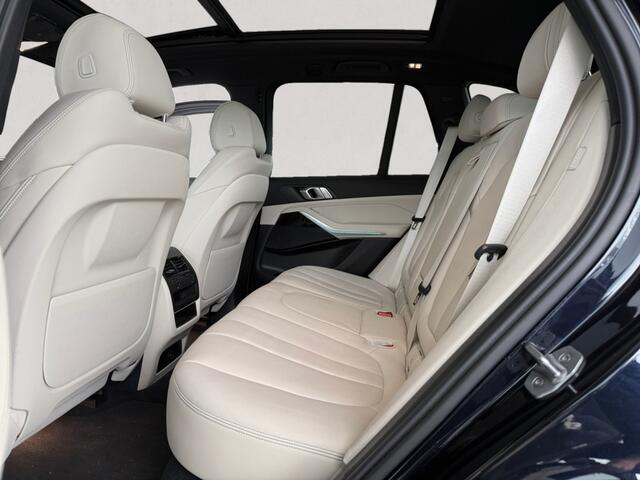 BMW X5 xDrive45e High Executive M-Sport | luchtvering | panoramadak