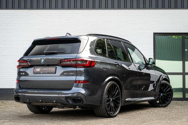 BMW X5 xDrive45e M-Sport 4-Wielsturing B&W Carbon Laser