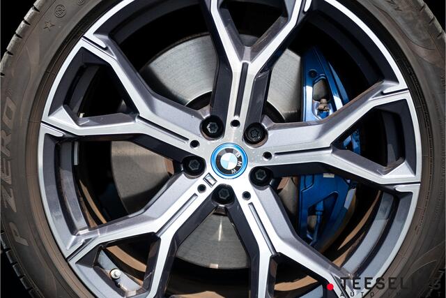 BMW X5 xDrive45e High Executive | GRATIS ONDERHOUD | Carbon | SkyLounge