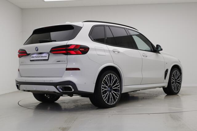BMW X5 xDrive50e | M-Sport | 22'' inch | Panorama | Harman Kardon | Comfort Stoelen | Driver Ass. Professional | Soft Close | Trekhaak