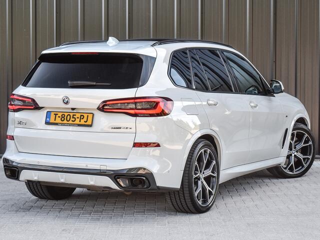 BMW X5 xDrive45e HIGH EXECUTIVE | M-SPORT | LUCHTVERING | AMBIANCE INTERIEUR | PANORAMADAK | TREKHAAK | COMFORT ACCESS | SPORT BRAKE | BMW LASER | 360 CAMERA | HEAD-UP | HARMAN/KARDON | NIGHT VISION | COMFORT SEATS | TREKHAAK