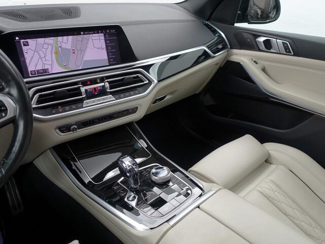 BMW X5 xDrive40i M Sport Aut- 360 Camera, Head Up, Luchtvering, Stuur/Stoelverwarming, Laser Led, Panodak