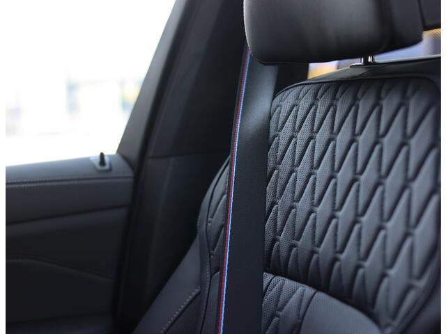 BMW X5 50e xDrive | SkyLounge - M Sport Pro - HUD - Massage