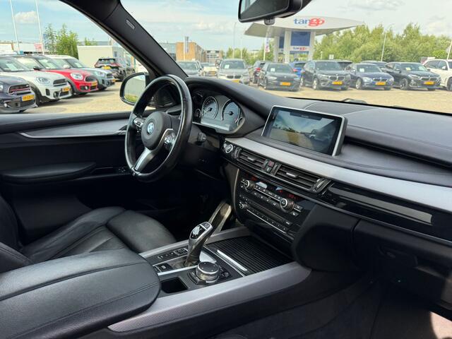 BMW X5 xDrive30d High Executive M Sport Panoramadak LED ACC Trekhaak Harman-Kardon Keyless Entry