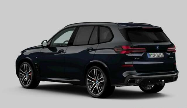 BMW X5 xDrive50e M-sport - Panoramadak - 22 inch - Comfortstoelen - Active Steering - Trekhaak - Harman Kardon - Merino Leder - Comfort Access - Parking Assistant Professional - Driving Assistant Professional