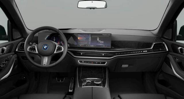 BMW X5 xDrive50e M-sport - Panoramadak - 22 inch - Comfortstoelen - Active Steering - Trekhaak - Harman Kardon - Merino Leder - Comfort Access - Parking Assistant Professional - Driving Assistant Professional