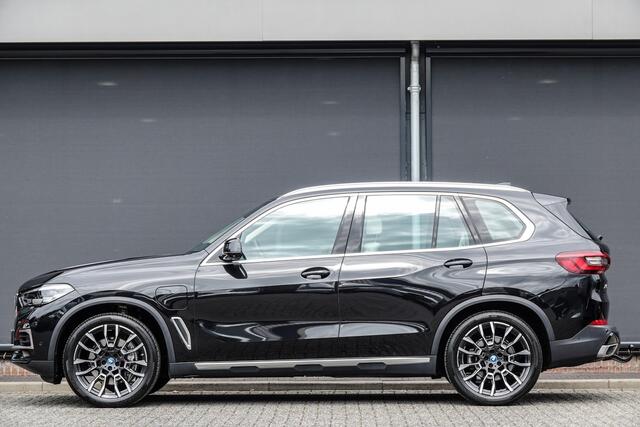 BMW X5 xDrive45e 394Pk Aut. | P High Executive | Luchtvering | Head-Up Display | 360° Camera | Harman-Kardon | 21''