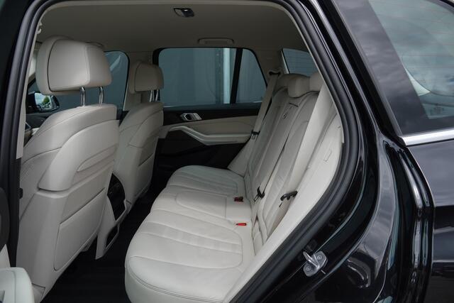 BMW X5 xDrive45e 394Pk Aut. | P High Executive | Luchtvering | Head-Up Display | 360° Camera | Harman-Kardon | 21''