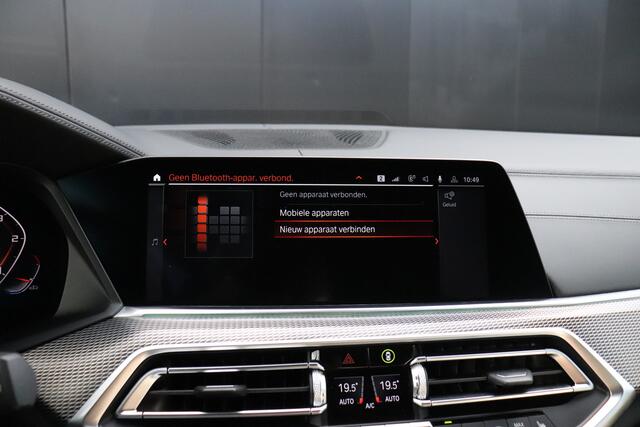 BMW X5 M50d 400 PK | INDIVIDUAL | LEDER | MEMORY | PANO | HEAD-UP | TREKHAAK | 360° CAMERA | CRUISE |