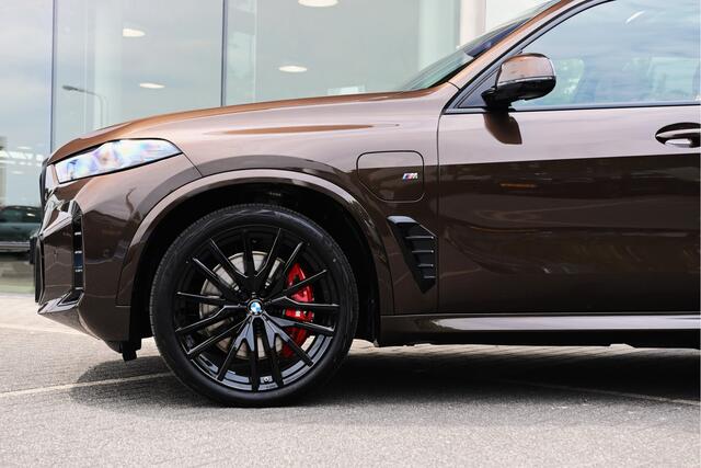 BMW X5 xDrive50e High Executive M Sport Automaat / Panoramadak Sky Lounge / Trekhaak / Massagefunctie / Bowers & Wilkins / Parking Assistant Professional / Soft-Close / Active Steering