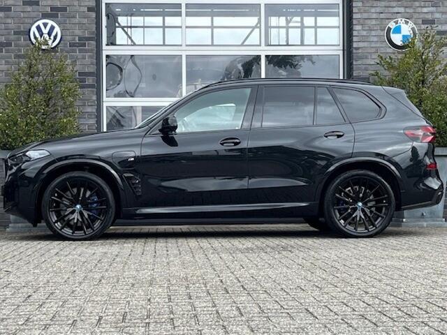 BMW X5 XDRIVE50E M-SPORT - PANO - HARMAN KARDON - 22 INCH