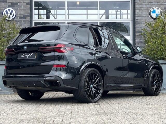 BMW X5 XDRIVE50E M-SPORT - PANO - HARMAN KARDON - 22 INCH