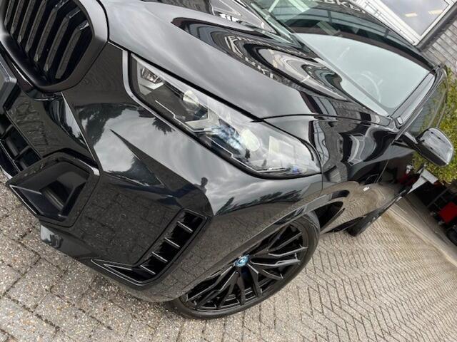 BMW X5 XDRIVE50E M-SPORT - PANO - HARMAN KARDON - 22 INCH
