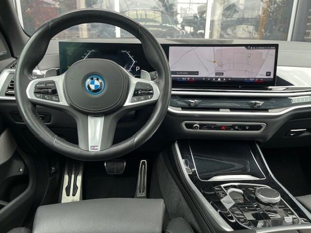 BMW X5 XDRIVE50E M-SPORT - PANO - HARMAN KARDON - 22 INCH