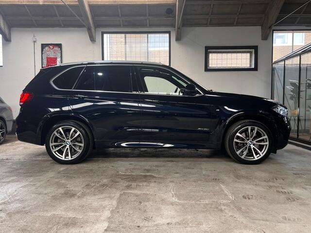 BMW X5 xDrive35i High Executive 7p. M Sport | LED | Panoramadak | Trekhaak | NL geleverd